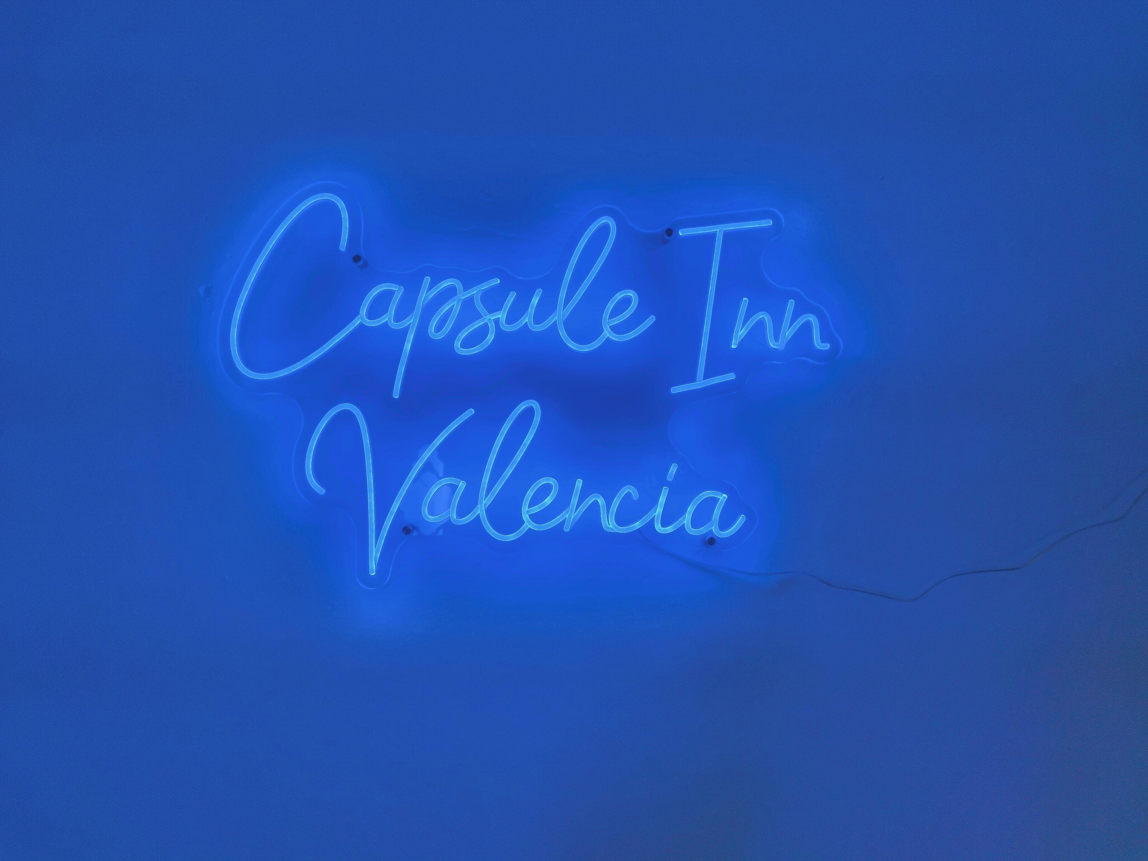 Capsule Inn Valencia Hostel — Photos 2